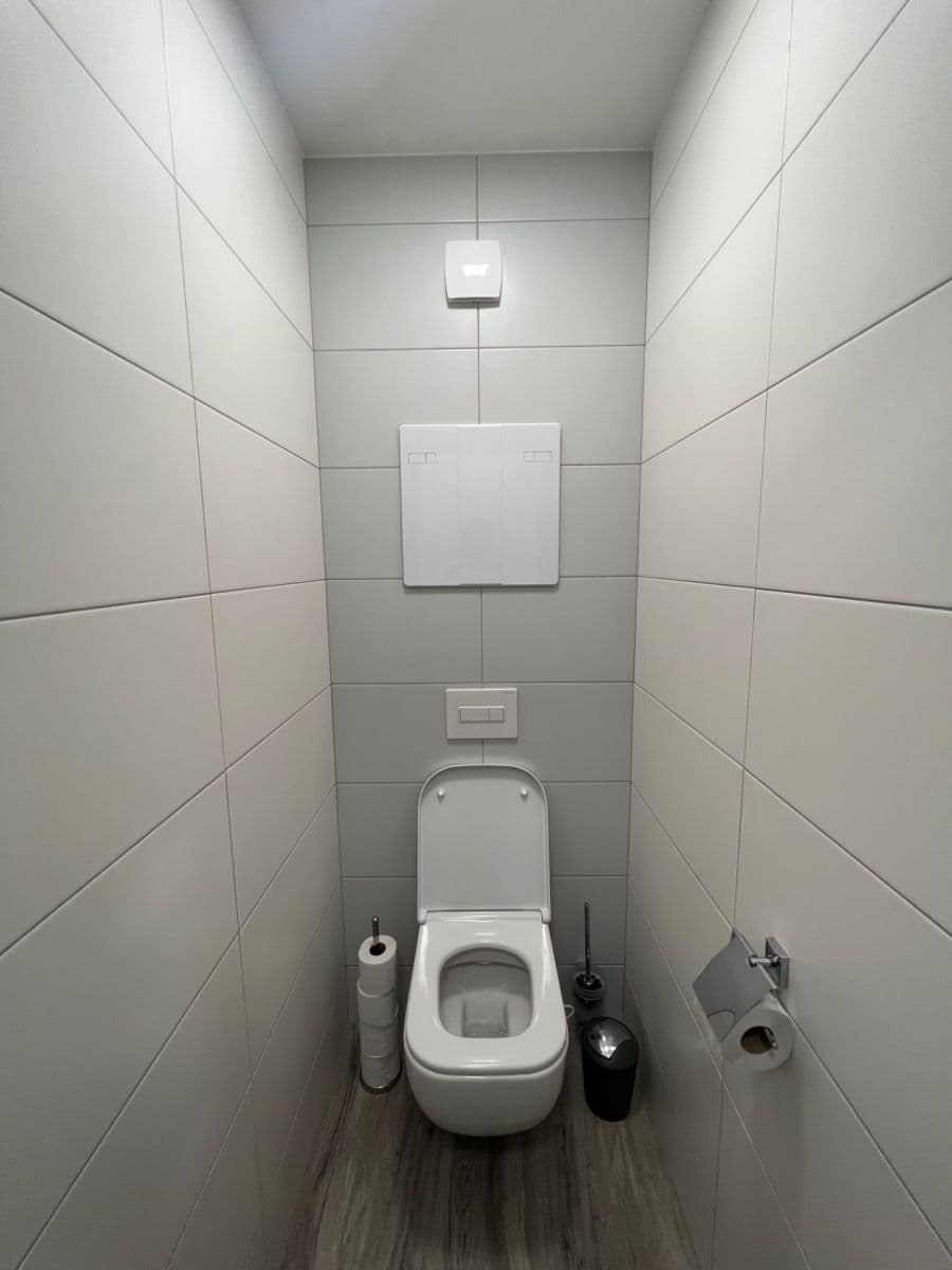 Pronájem bytu 2+1 52 m², Francouzská, Kladno, Středočeský kraj Pronájem bytu 2+1 52 m², Francouzská, Kladno, Středočeský kraj