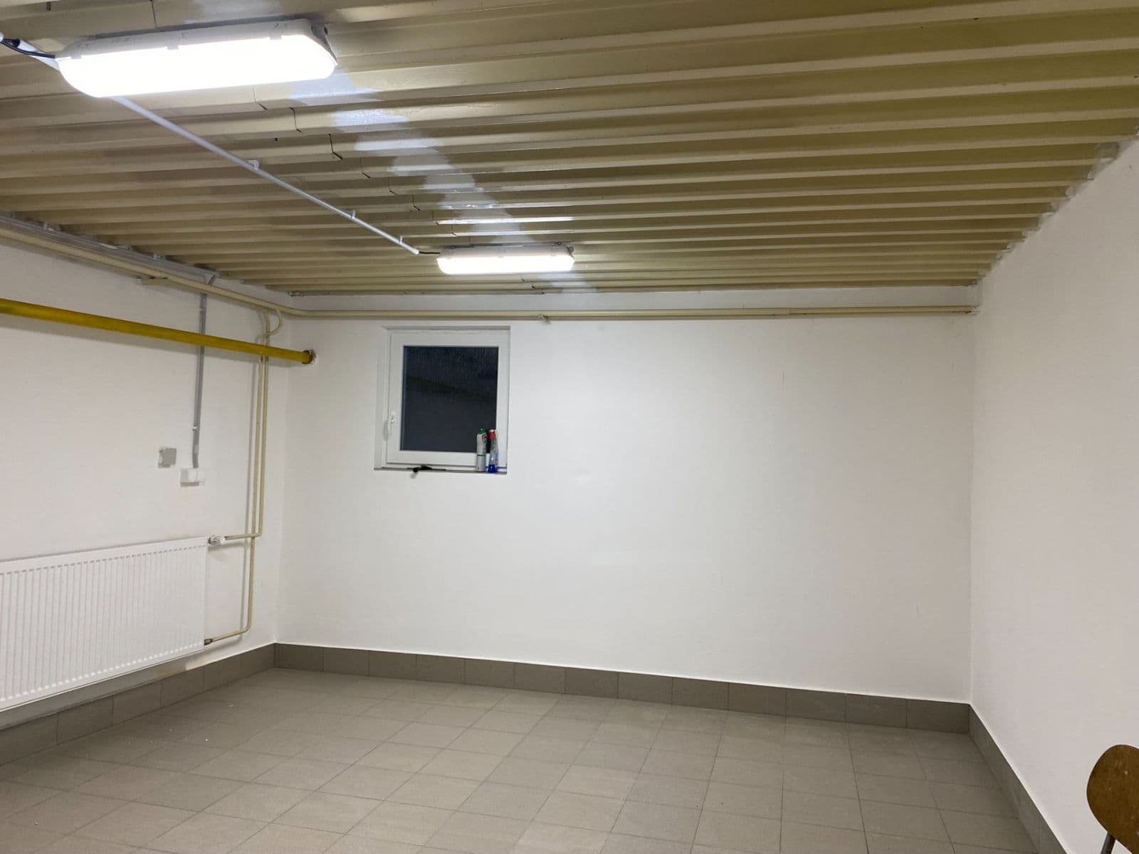 Pronájem nebytového prostoru 255 m², Městečko, Ždánice, Jihomoravský kraj Pronájem nebytového prostoru 255 m², Městečko, Ždánice, Jihomoravský kraj