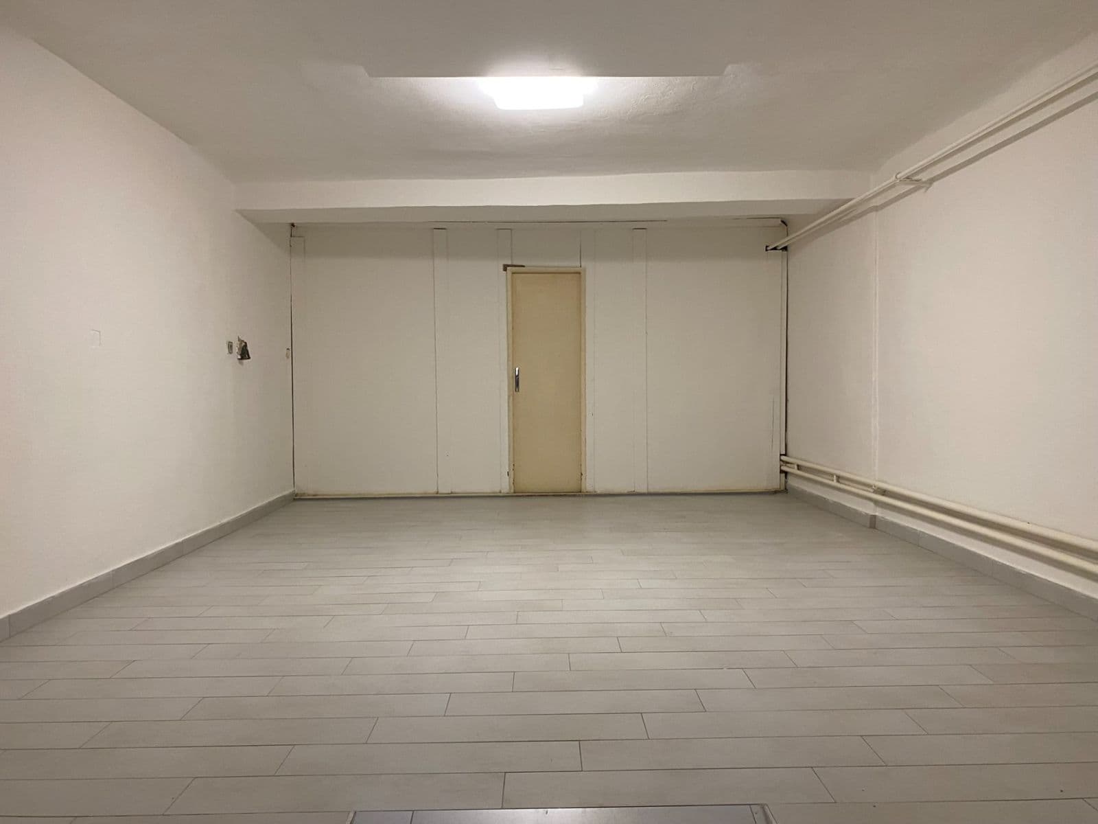 Pronájem nebytového prostoru 255 m², Městečko, Ždánice, Jihomoravský kraj Pronájem nebytového prostoru 255 m², Městečko, Ždánice, Jihomoravský kraj