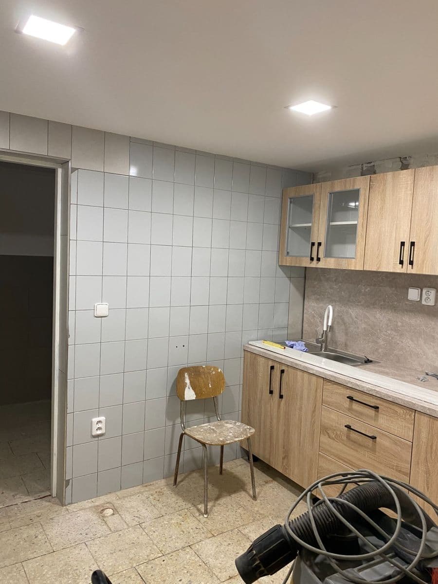 Pronájem nebytového prostoru 255 m², Městečko, Ždánice, Jihomoravský kraj Pronájem nebytového prostoru 255 m², Městečko, Ždánice, Jihomoravský kraj