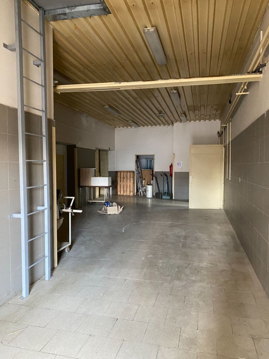 Pronájem nebytového prostoru 255 m², Městečko, Ždánice, Jihomoravský kraj Pronájem nebytového prostoru 255 m², Městečko, Ždánice, Jihomoravský kraj