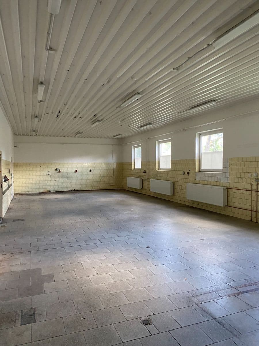 Pronájem nebytového prostoru 255 m², Městečko, Ždánice, Jihomoravský kraj Pronájem nebytového prostoru 255 m², Městečko, Ždánice, Jihomoravský kraj