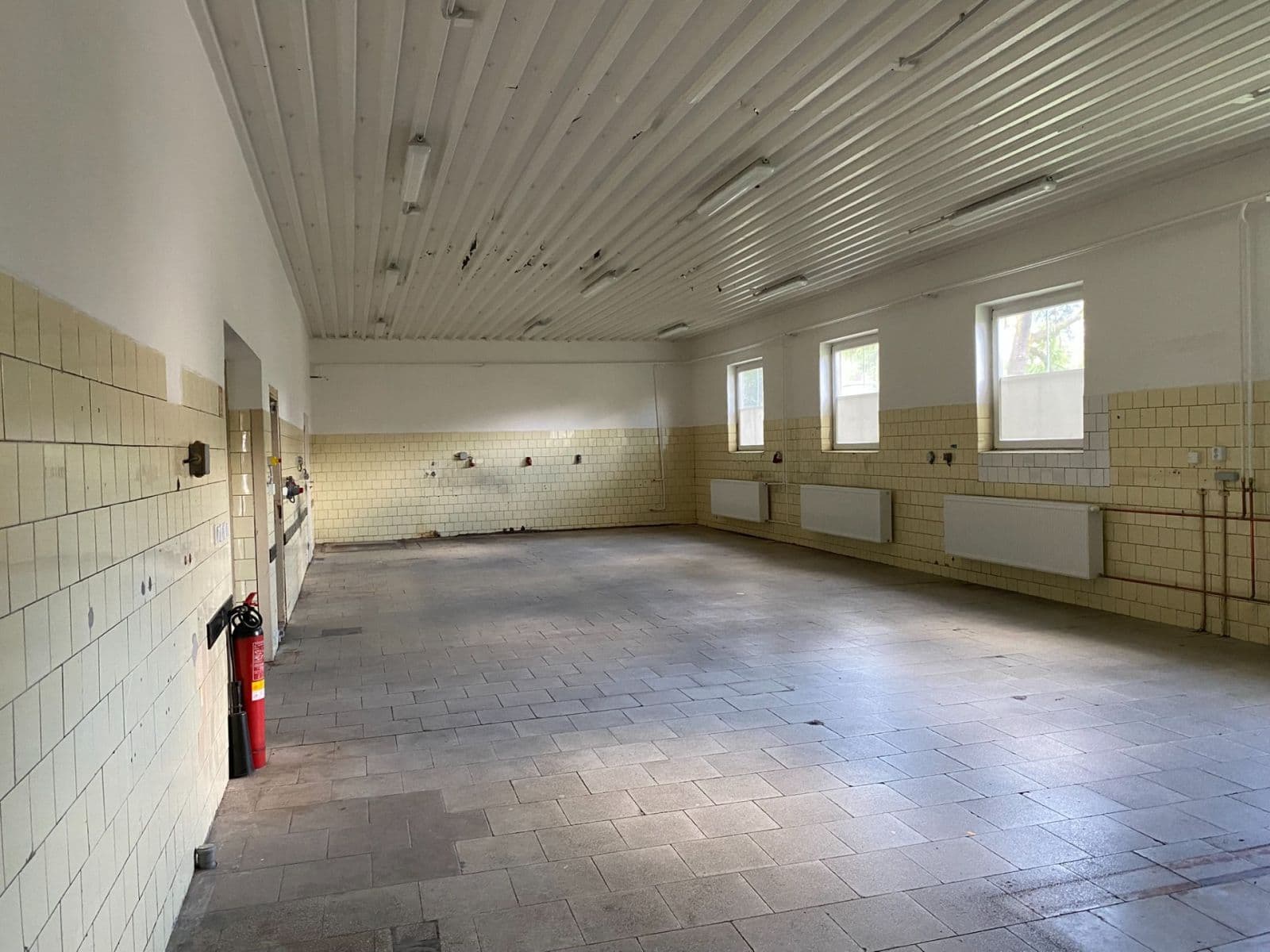 Pronájem nebytového prostoru 255 m², Městečko, Ždánice, Jihomoravský kraj Pronájem nebytového prostoru 255 m², Městečko, Ždánice, Jihomoravský kraj