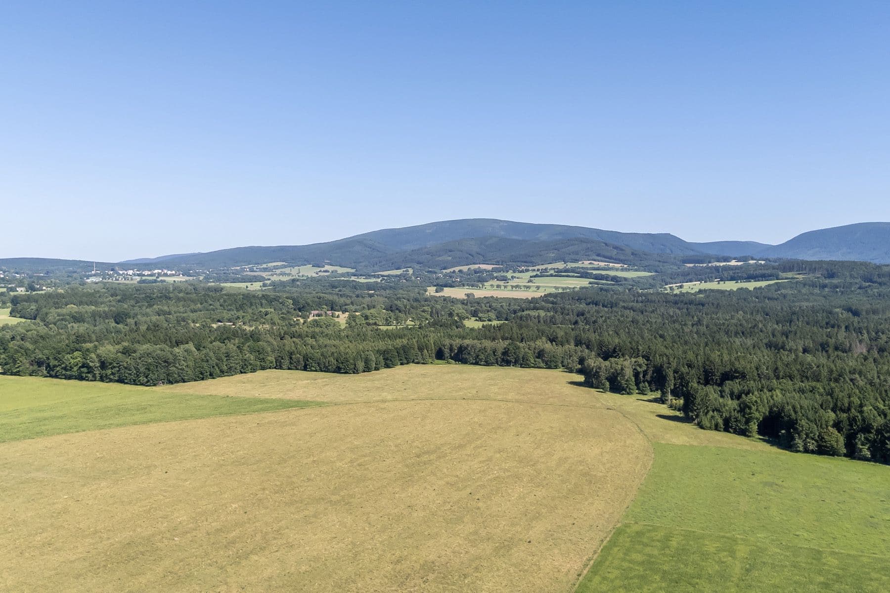 Prodej pozemku 22.432 m², Krásný Les, Liberecký kraj Prodej pozemku 22.432 m², Krásný Les, Liberecký kraj