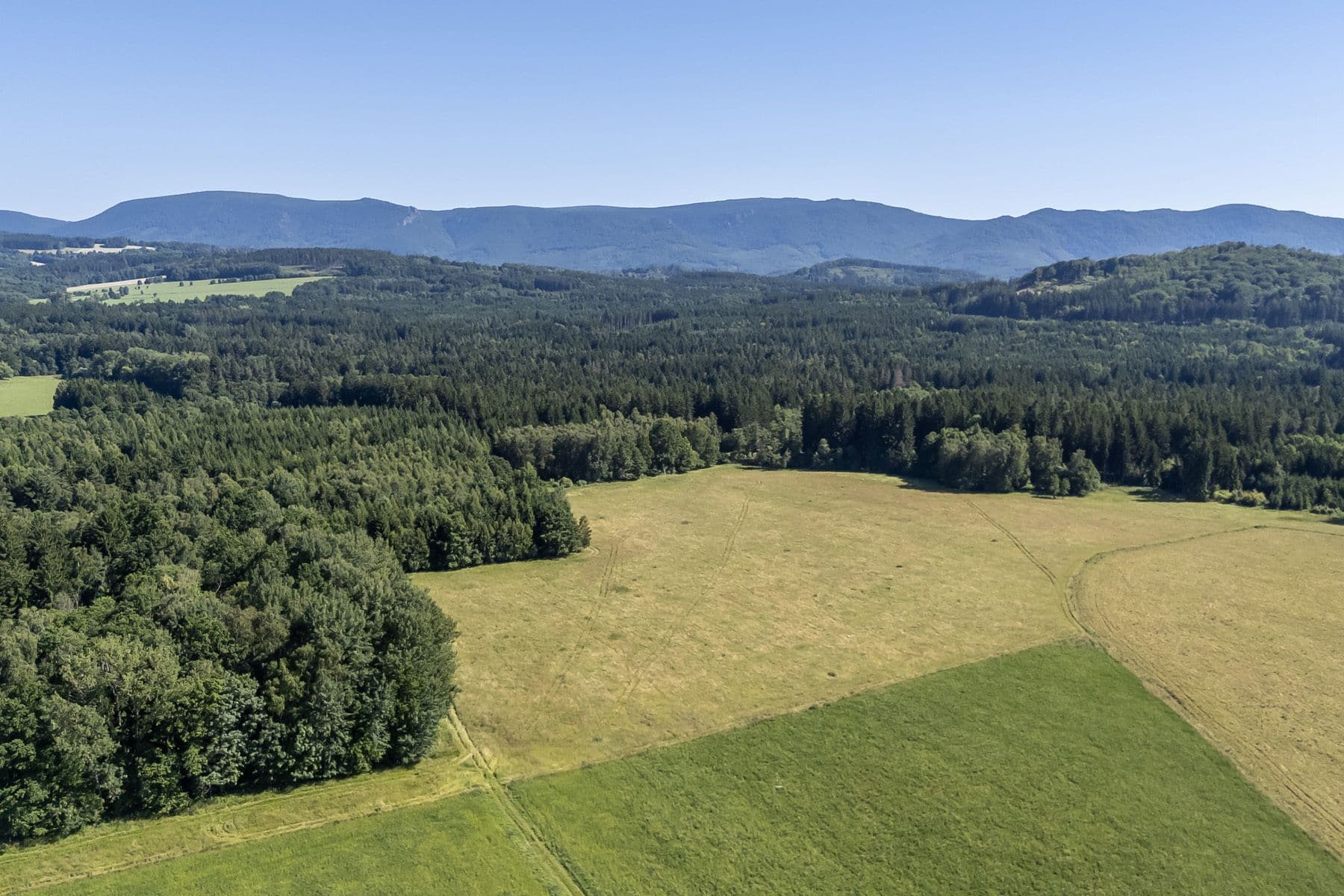 Prodej pozemku 22.432 m², Krásný Les, Liberecký kraj Prodej pozemku 22.432 m², Krásný Les, Liberecký kraj