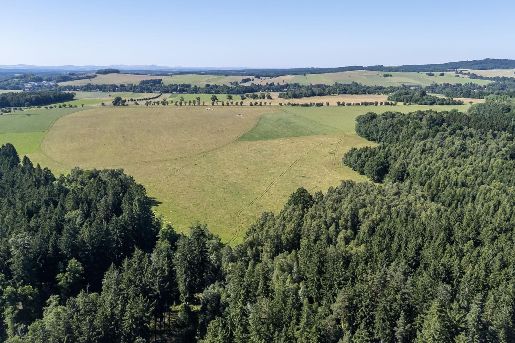 Prodej pozemku 22.432 m², Krásný Les, Liberecký kraj Prodej pozemku 22.432 m², Krásný Les, Liberecký kraj