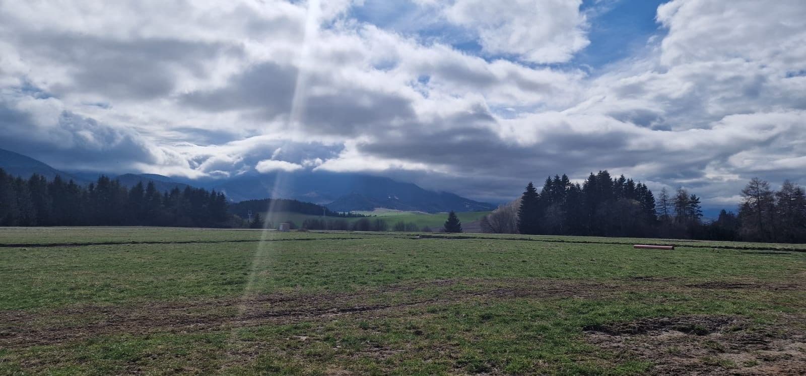 Prodej pozemku 700 m², Jamník, Žilinský kraj Prodej pozemku 700 m², Jamník, Žilinský kraj