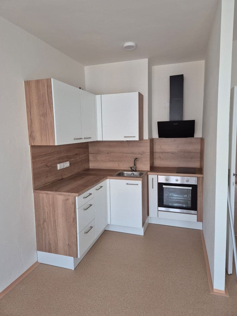 Pronájem bytu 2+kk 52 m², Střední, Brno, Jihomoravský kraj Pronájem bytu 2+kk 52 m², Střední, Brno, Jihomoravský kraj