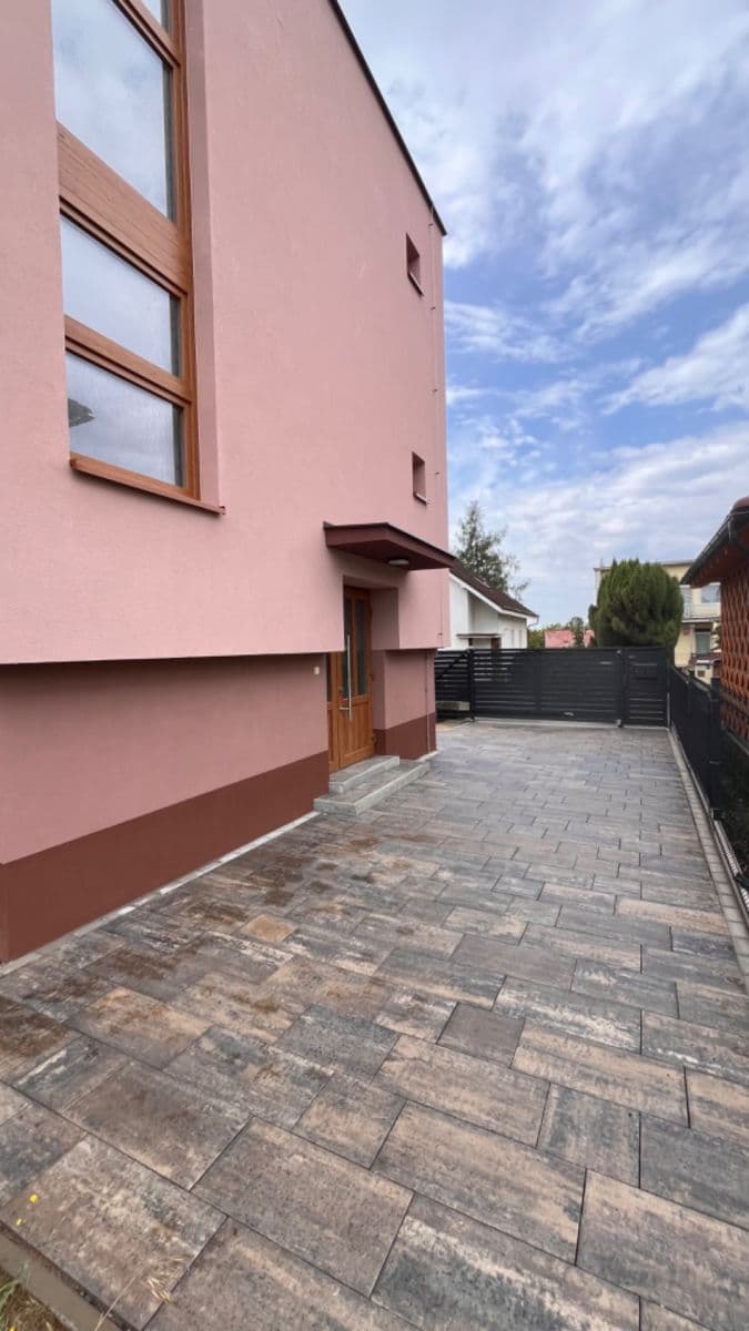 Prodej domu 139 m², pozemek 650 m², Na Bajnerce, Plzeň, Plzeňský kraj Prodej domu 139 m², pozemek 650 m², Na Bajnerce, Plzeň, Plzeňský kraj