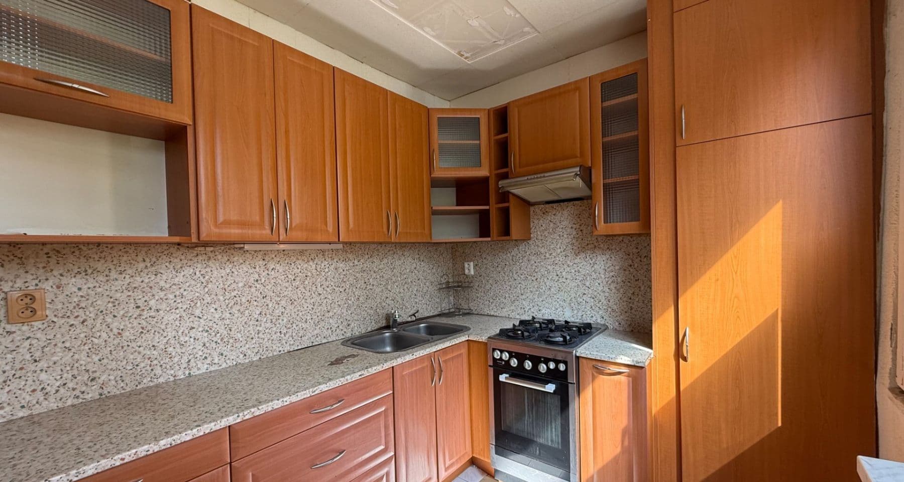 Prodej bytu 4+1 76 m², Čsl. armády, Karviná, Moravskoslezský kraj Prodej bytu 4+1 76 m², Čsl. armády, Karviná, Moravskoslezský kraj