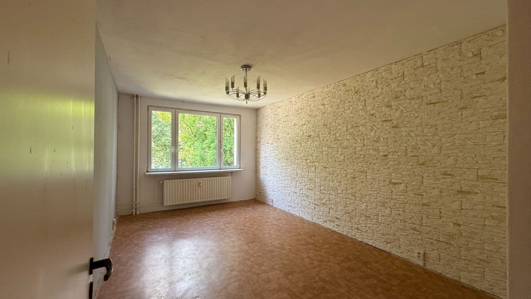 Prodej bytu 4+1 76 m², Čsl. armády, Karviná, Moravskoslezský kraj Prodej bytu 4+1 76 m², Čsl. armády, Karviná, Moravskoslezský kraj