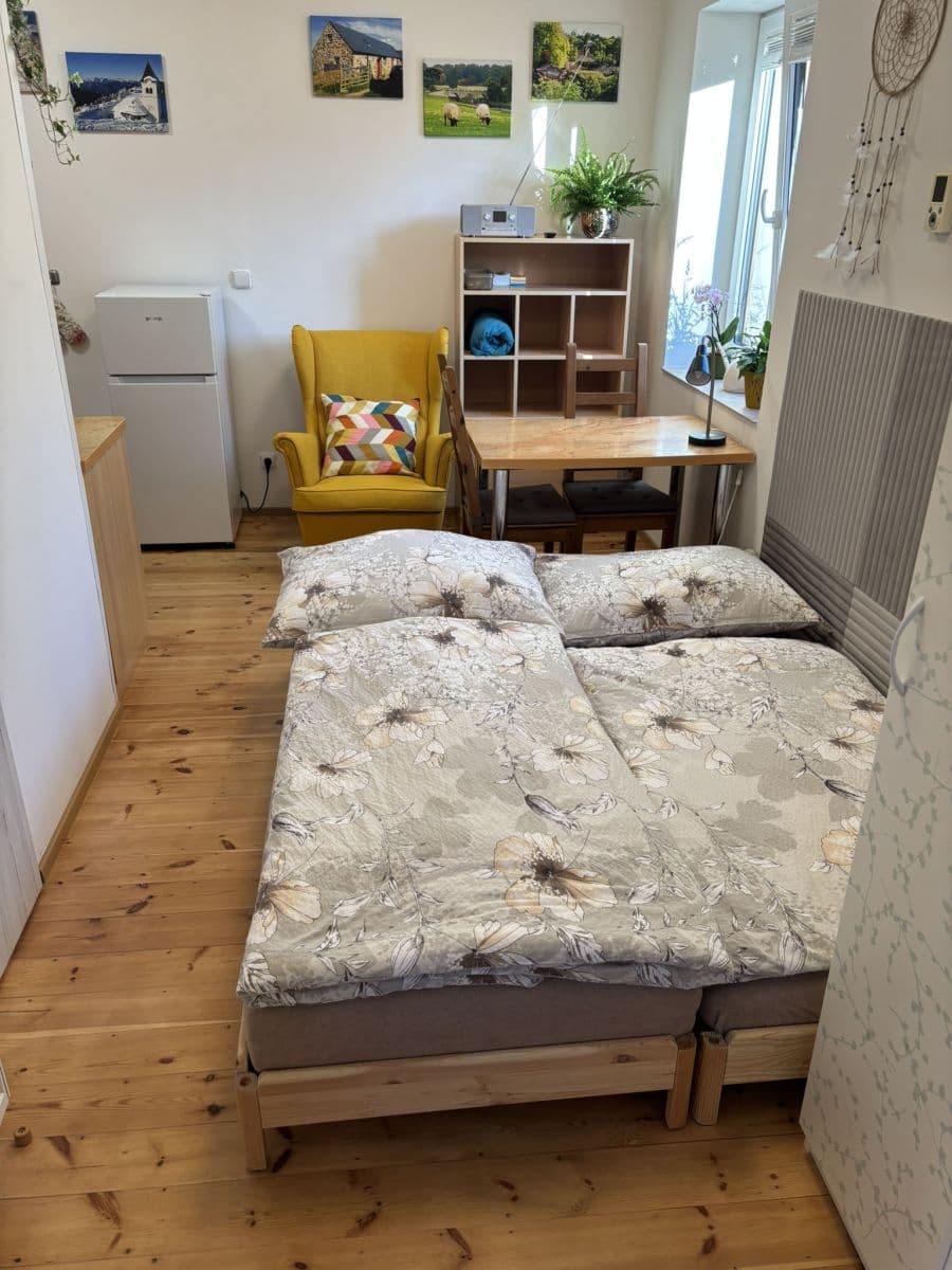 Pronájem bytu 22 m², Dědinská, Praha, Praha Pronájem bytu 22 m², Dědinská, Praha, Praha