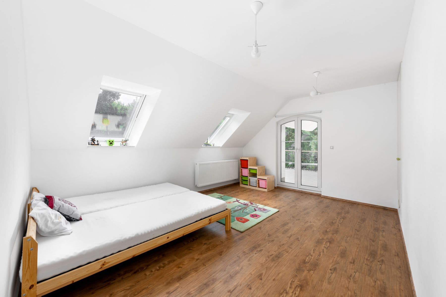 Prodej domu 246 m², pozemek 2.061 m², K Přívozu, Zdiby, Středočeský kraj Prodej domu 246 m², pozemek 2.061 m², K Přívozu, Zdiby, Středočeský kraj