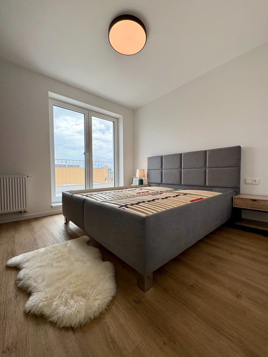 Pronájem bytu 3+kk 79 m², Dukelská, Benešov, Středočeský kraj Pronájem bytu 3+kk 79 m², Dukelská, Benešov, Středočeský kraj