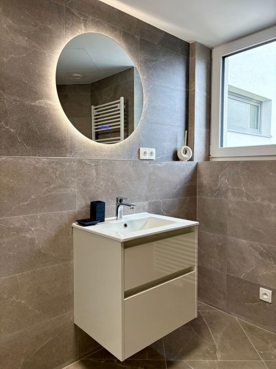 Pronájem bytu 3+kk 79 m², Dukelská, Benešov, Středočeský kraj Pronájem bytu 3+kk 79 m², Dukelská, Benešov, Středočeský kraj