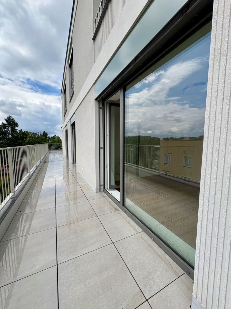Pronájem bytu 3+kk 79 m², Dukelská, Benešov, Středočeský kraj Pronájem bytu 3+kk 79 m², Dukelská, Benešov, Středočeský kraj