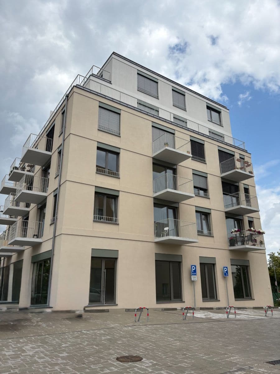 Pronájem bytu 3+kk 79 m², Dukelská, Benešov, Středočeský kraj Pronájem bytu 3+kk 79 m², Dukelská, Benešov, Středočeský kraj