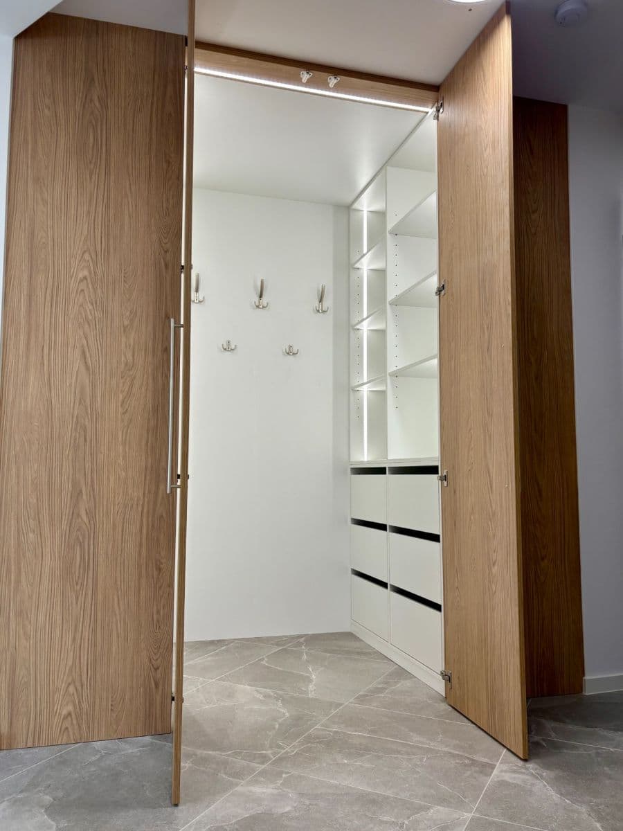 Pronájem bytu 3+kk 79 m², Dukelská, Benešov, Středočeský kraj Pronájem bytu 3+kk 79 m², Dukelská, Benešov, Středočeský kraj