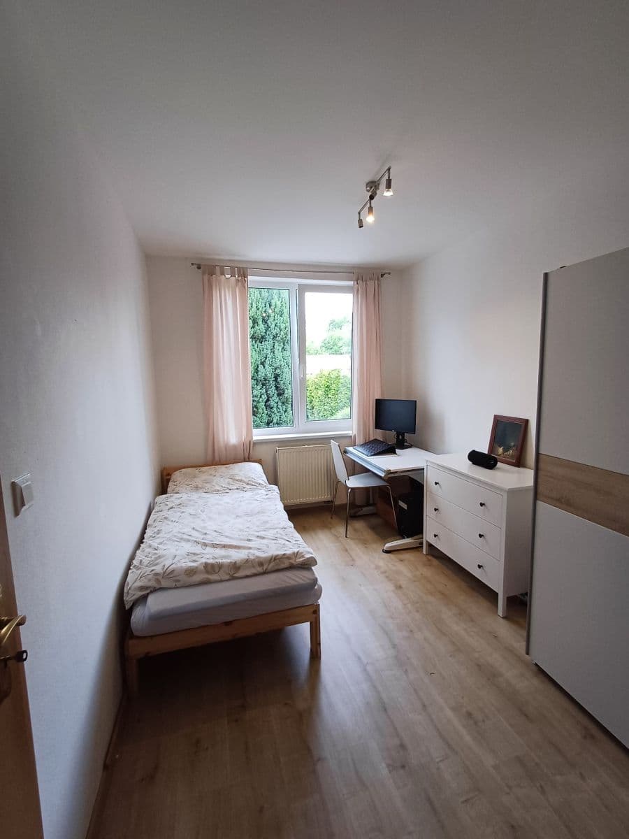 Prodej domu 96 m², pozemek 470 m², U Háječku, Nučice, Středočeský kraj Prodej domu 96 m², pozemek 470 m², U Háječku, Nučice, Středočeský kraj