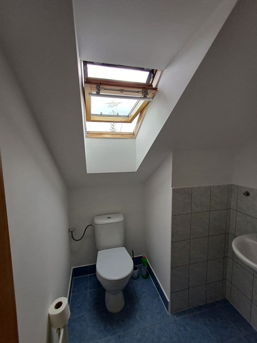 Prodej domu 96 m², pozemek 470 m², U Háječku, Nučice, Středočeský kraj Prodej domu 96 m², pozemek 470 m², U Háječku, Nučice, Středočeský kraj