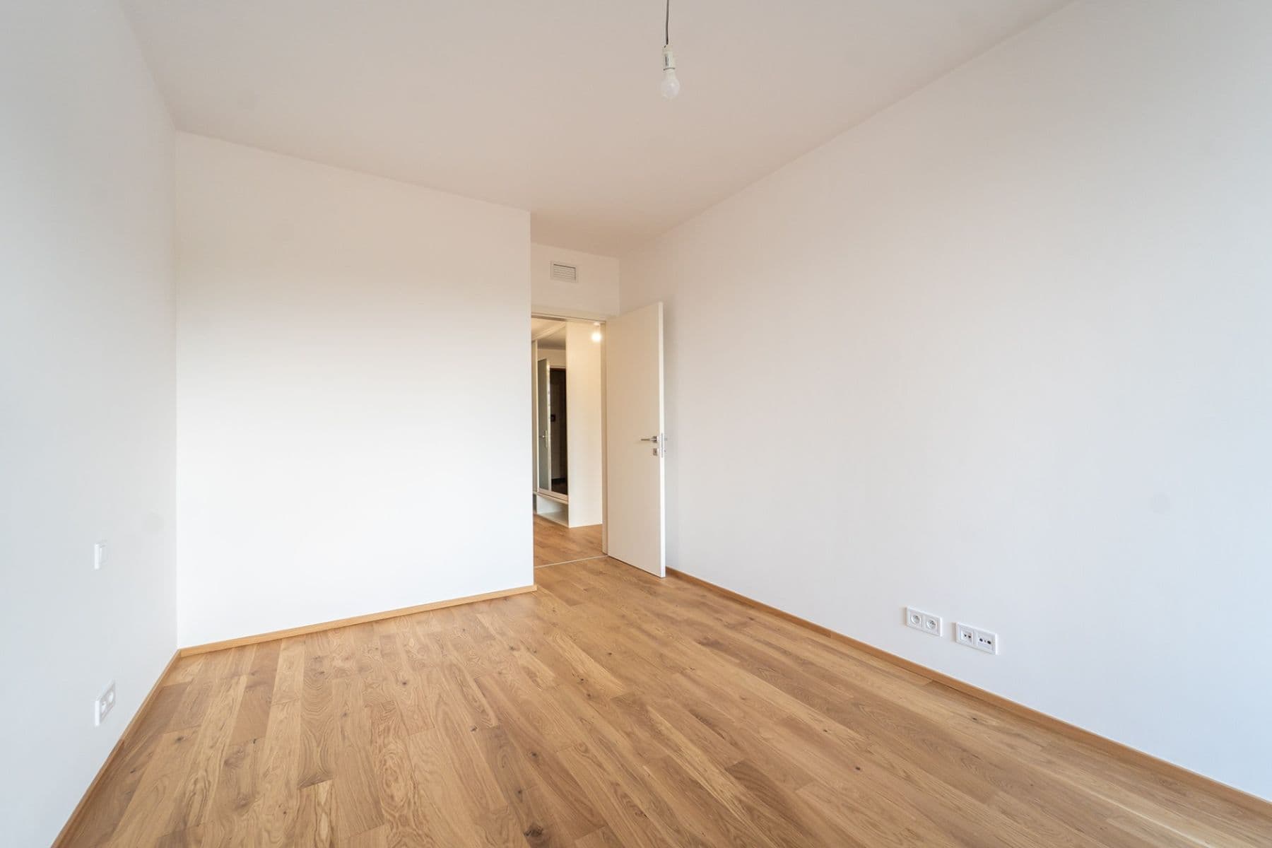Pronájem bytu 2+kk 59 m², U Komína, Praha, Praha Pronájem bytu 2+kk 59 m², U Komína, Praha, Praha