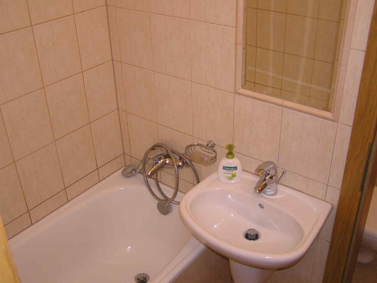 Pronájem bytu 2+kk 40 m², Mirotická, Praha, Praha Pronájem bytu 2+kk 40 m², Mirotická, Praha, Praha