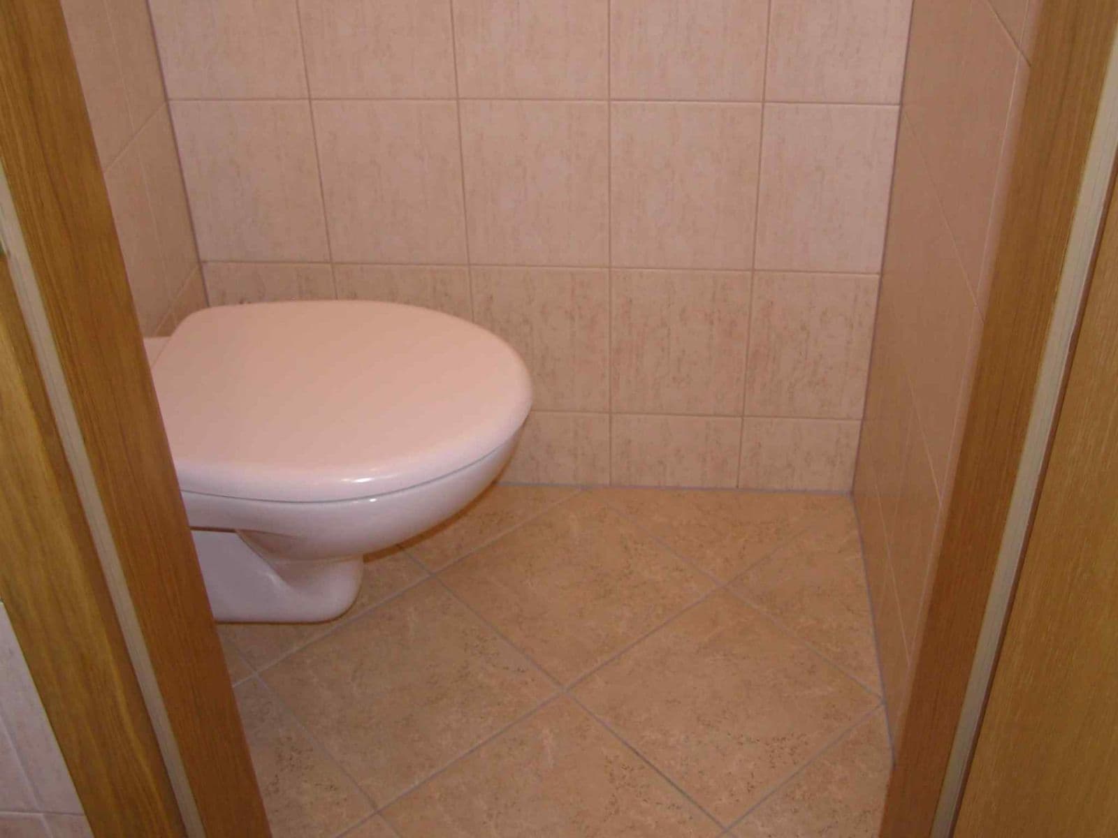 Pronájem bytu 2+kk 40 m², Mirotická, Praha, Praha Pronájem bytu 2+kk 40 m², Mirotická, Praha, Praha