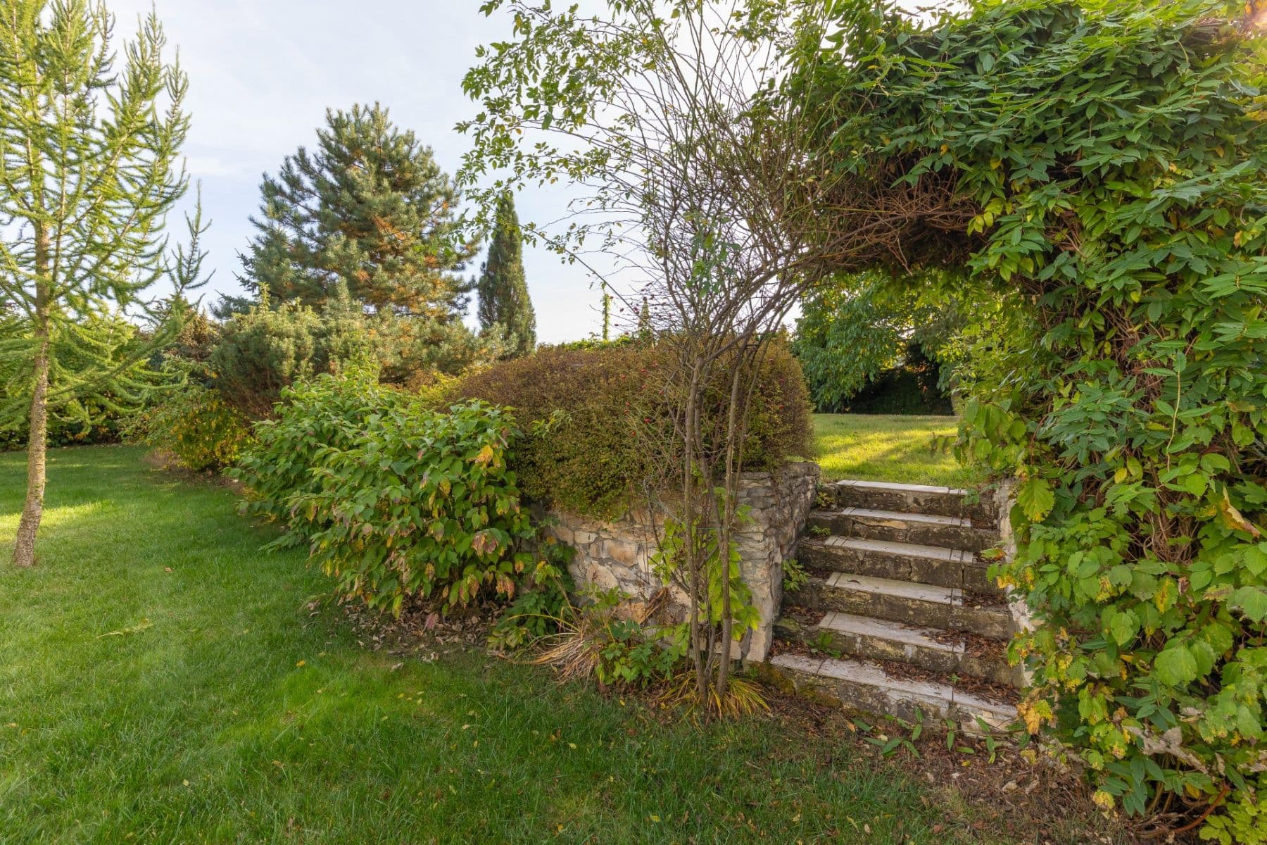 Prodej pozemku 802 m², Na Vrškách, Zlatníky-Hodkovice, Středočeský kraj Prodej pozemku 802 m², Na Vrškách, Zlatníky-Hodkovice, Středočeský kraj