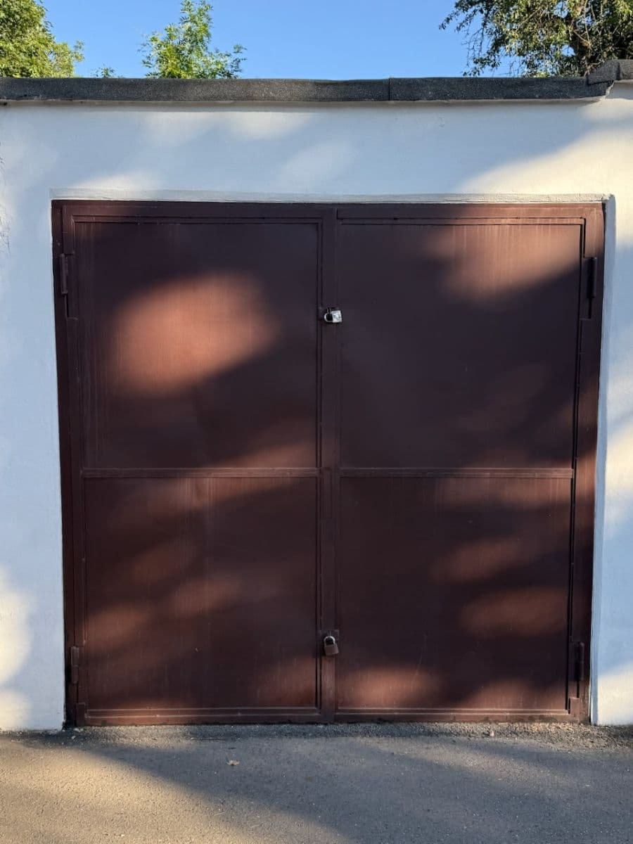 Pronájem garáže 16 m², Praha, Praha Pronájem garáže 16 m², Praha, Praha