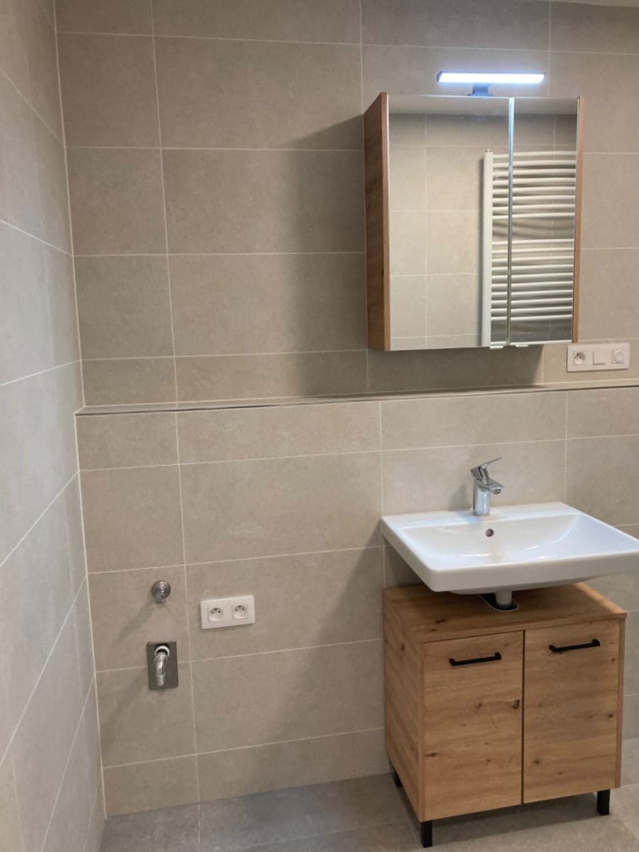 Pronájem bytu 1+kk 39 m², Radimova, Praha, Praha Pronájem bytu 1+kk 39 m², Radimova, Praha, Praha