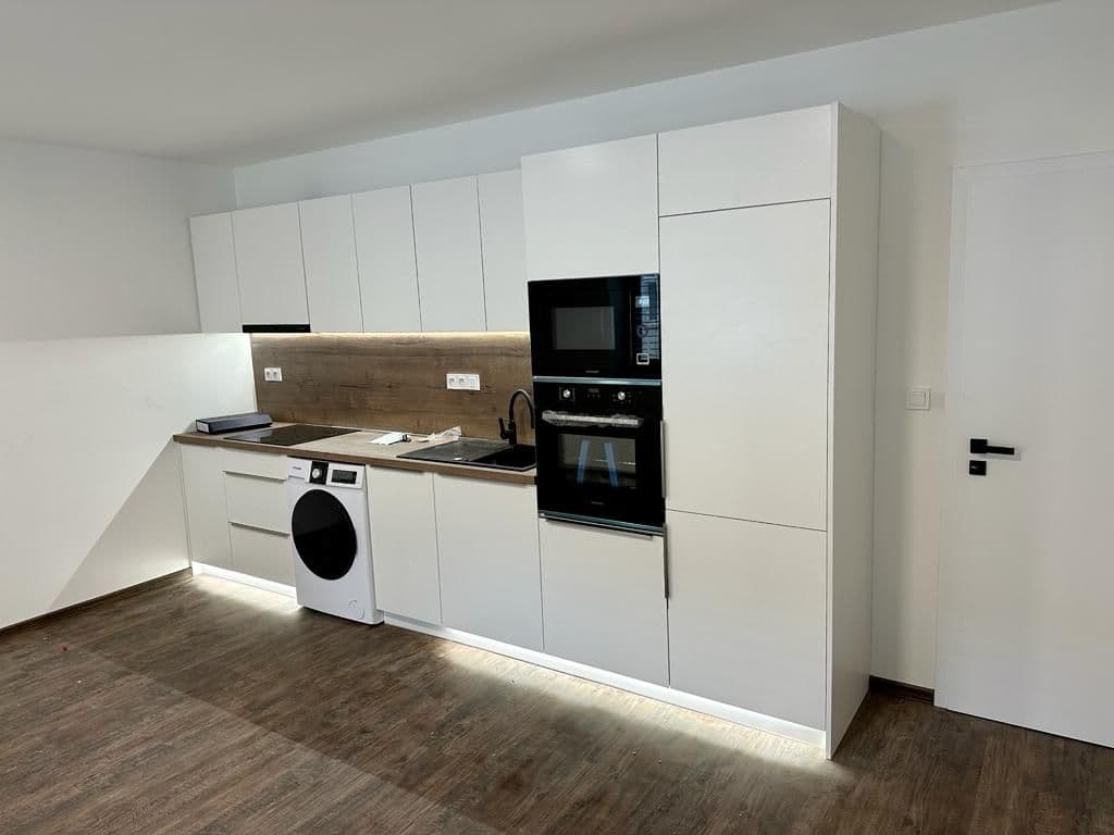 Pronájem bytu 2+kk 55 m², Drahy, Uherské Hradiště, Zlínský kraj Pronájem bytu 2+kk 55 m², Drahy, Uherské Hradiště, Zlínský kraj