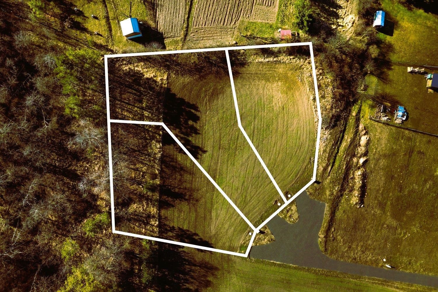 Pronájem pozemku 1.187 m², Líšťany, Ústecký kraj Pronájem pozemku 1.187 m², Líšťany, Ústecký kraj