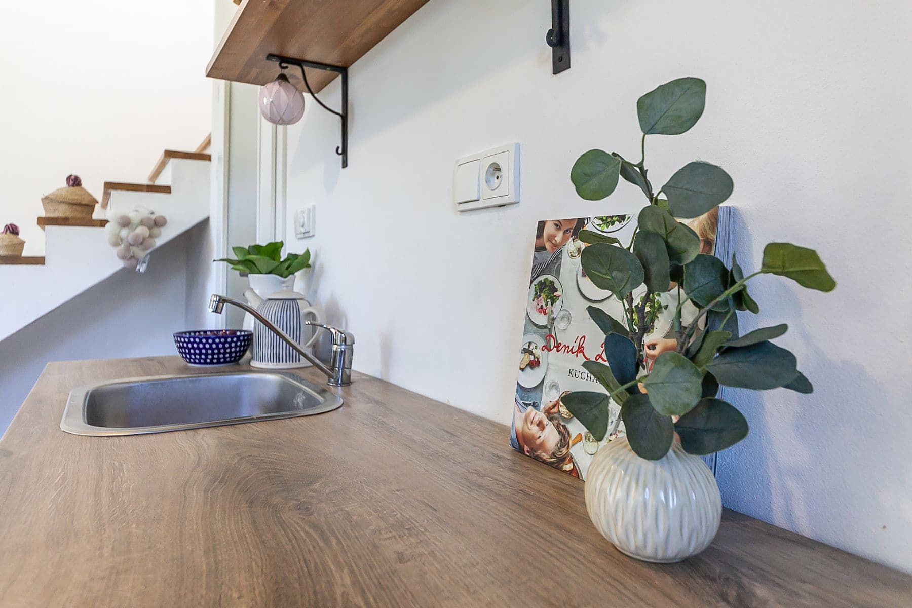 Prodej domu 119 m², pozemek 656 m², Na Čeperce, Unhošť, Středočeský kraj Prodej domu 119 m², pozemek 656 m², Na Čeperce, Unhošť, Středočeský kraj