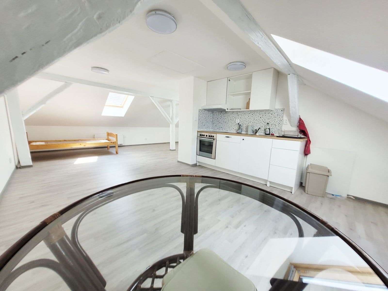 Pronájem bytu 1+kk 40 m², Sportovní, Kladno, Středočeský kraj Pronájem bytu 1+kk 40 m², Sportovní, Kladno, Středočeský kraj