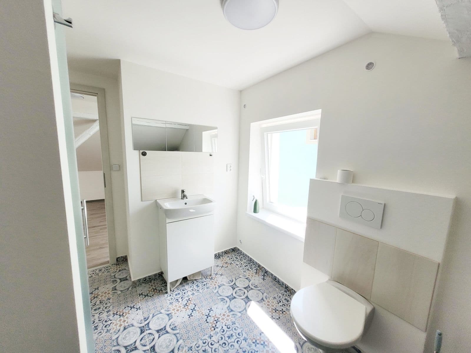 Pronájem bytu 1+kk 40 m², Sportovní, Kladno, Středočeský kraj Pronájem bytu 1+kk 40 m², Sportovní, Kladno, Středočeský kraj