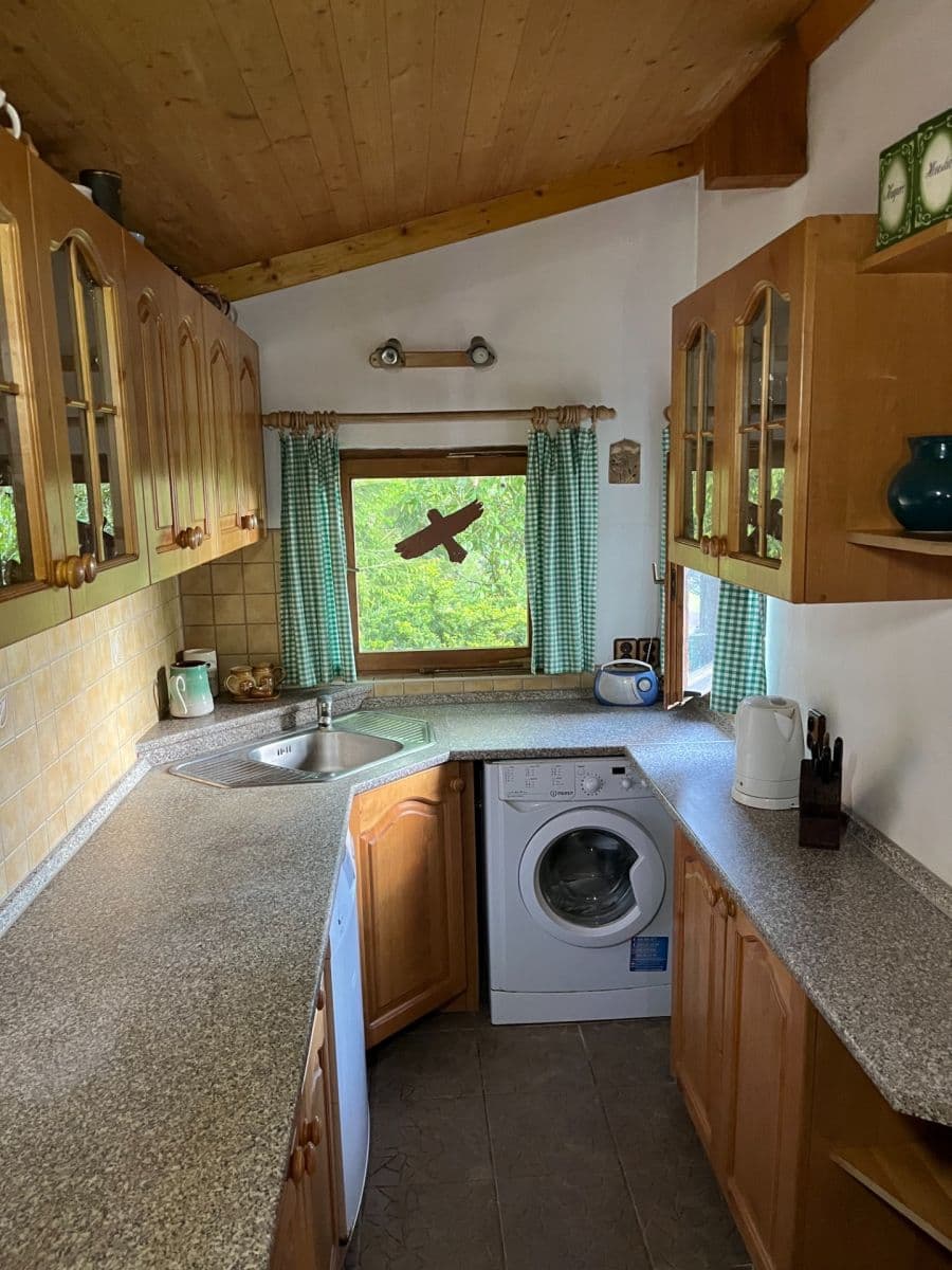 Prodej chaty, chalupy 80 m², pozemek 2.300 m², Kytín, Středočeský kraj Prodej chaty, chalupy 80 m², pozemek 2.300 m², Kytín, Středočeský kraj