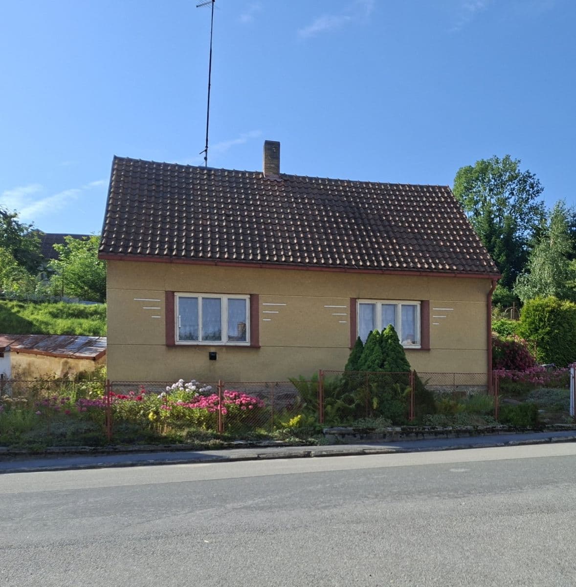 Prodej domu 110 m², pozemek 651 m², Popelín, Jihočeský kraj Prodej domu 110 m², pozemek 651 m², Popelín, Jihočeský kraj