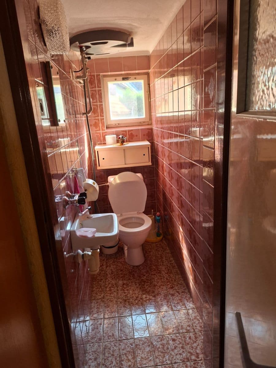 Prodej domu 110 m², pozemek 651 m², Popelín, Jihočeský kraj Prodej domu 110 m², pozemek 651 m², Popelín, Jihočeský kraj