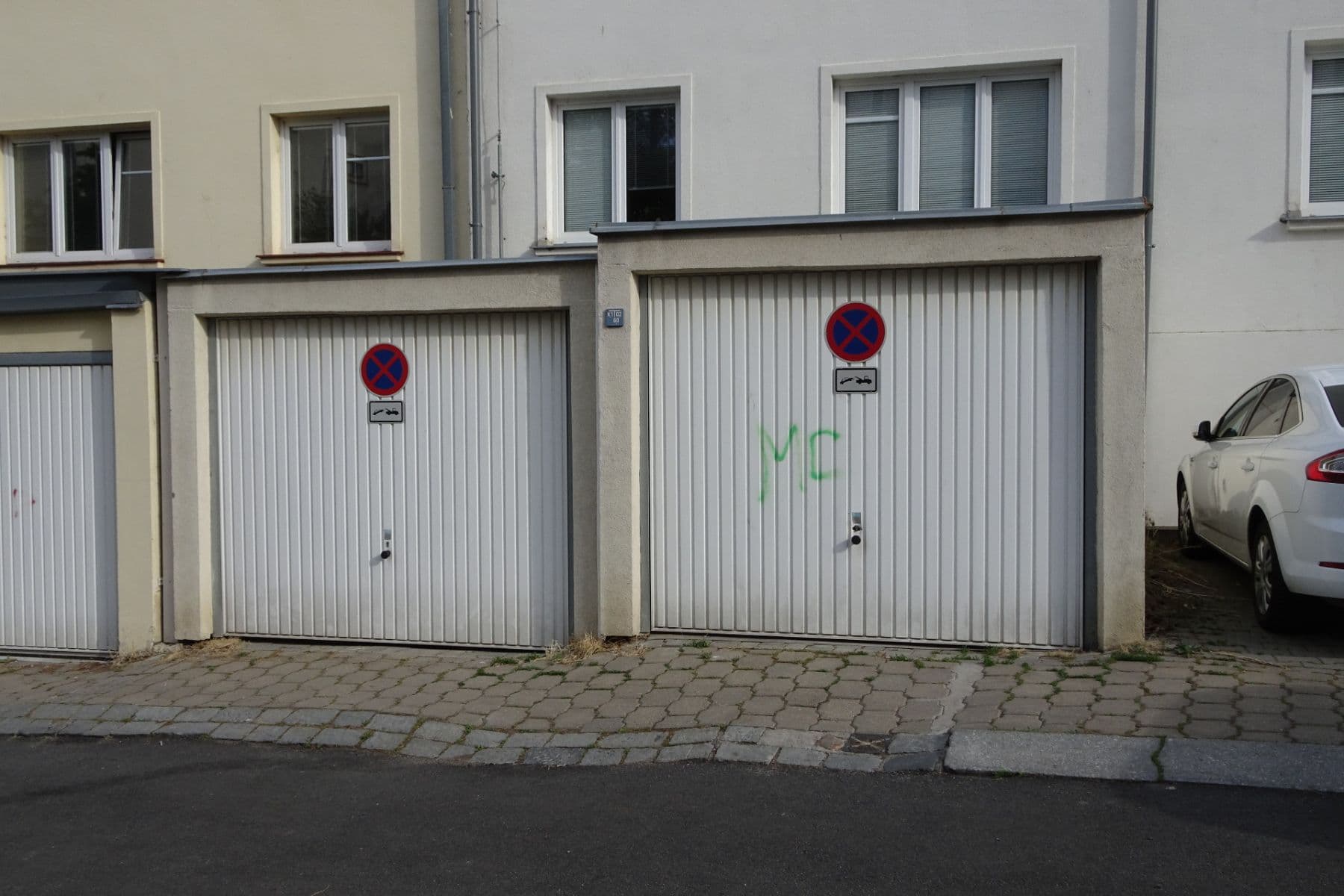 Pronájem garáže 15 m², Praha, Praha Pronájem garáže 15 m², Praha, Praha