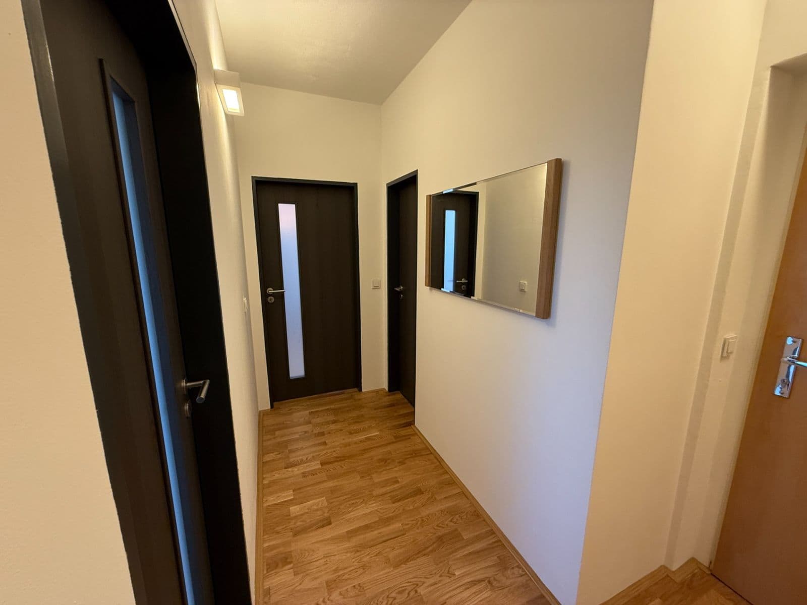 Prodej bytu 2+kk 46 m², Pelušková, Praha, Praha Prodej bytu 2+kk 46 m², Pelušková, Praha, Praha