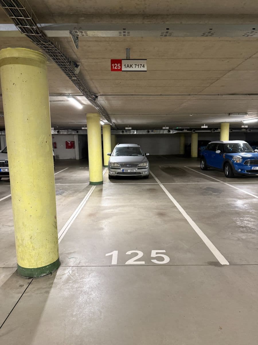 Prodej bytu 2+kk 46 m², Pelušková, Praha, Praha Prodej bytu 2+kk 46 m², Pelušková, Praha, Praha