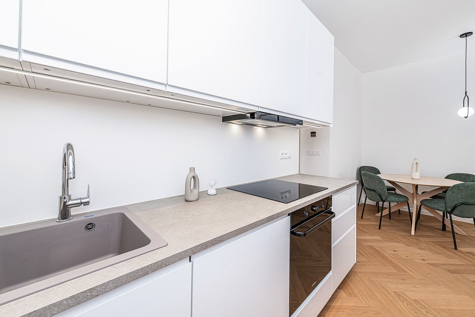 Prodej bytu 2+kk 48 m², Čiklova, Praha, Praha Prodej bytu 2+kk 48 m², Čiklova, Praha, Praha