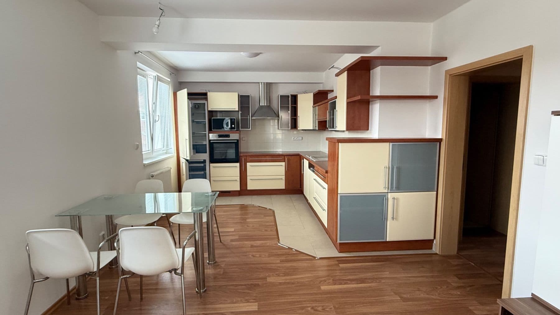 Pronájem bytu 3+kk 82 m², Formánkova, Tišnov, Jihomoravský kraj Pronájem bytu 3+kk 82 m², Formánkova, Tišnov, Jihomoravský kraj