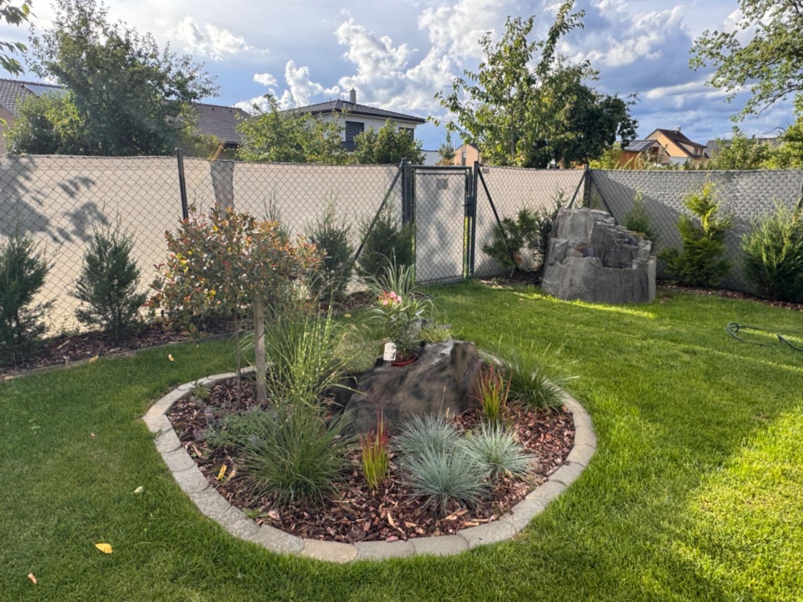 Prodej domu 117 m², pozemek 948 m², Mezi Alejemi, Mnichovo Hradiště, Středočeský kraj Prodej domu 117 m², pozemek 948 m², Mezi Alejemi, Mnichovo Hradiště, Středočeský kraj