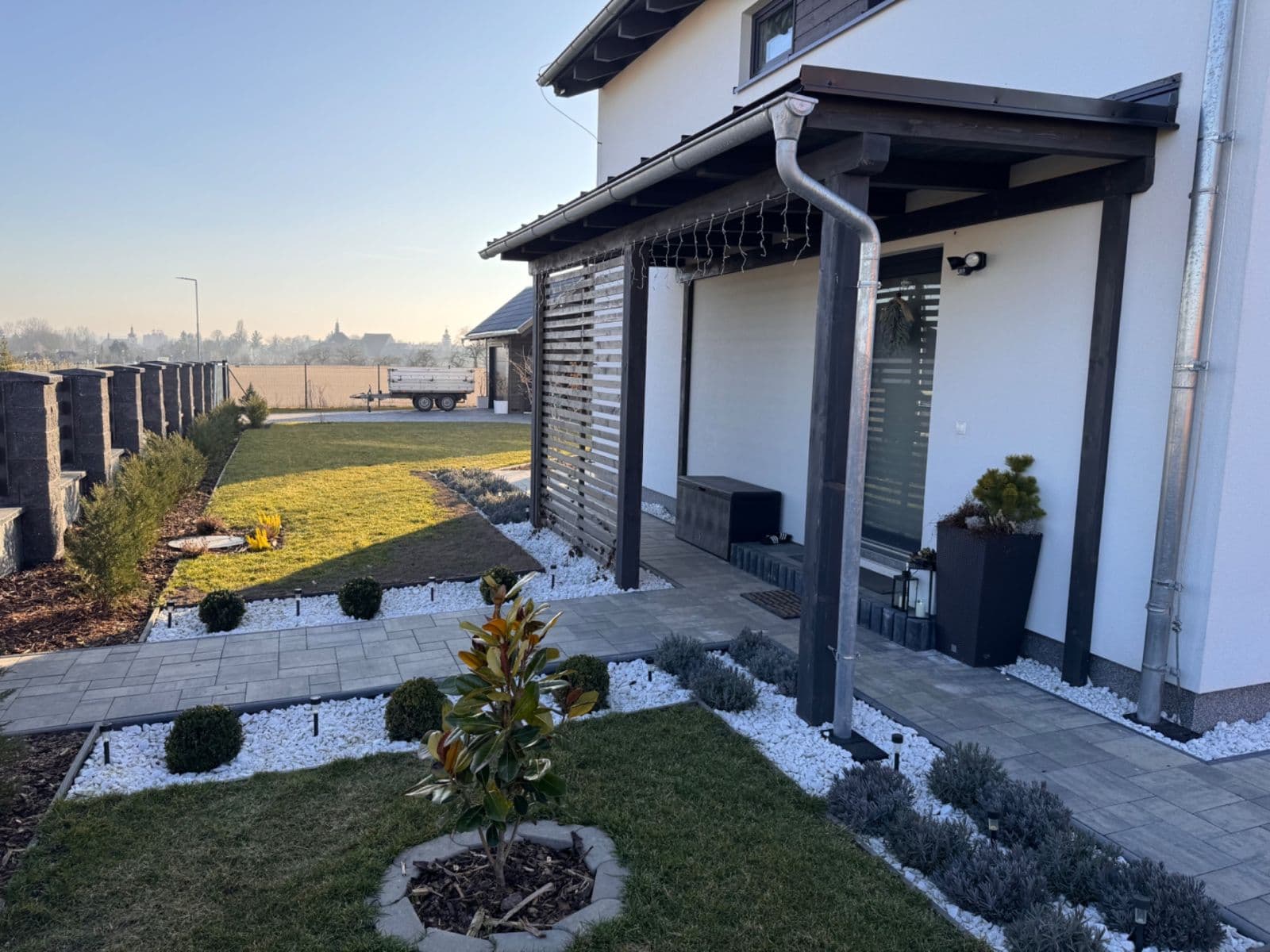 Prodej domu 117 m², pozemek 948 m², Mezi Alejemi, Mnichovo Hradiště, Středočeský kraj Prodej domu 117 m², pozemek 948 m², Mezi Alejemi, Mnichovo Hradiště, Středočeský kraj