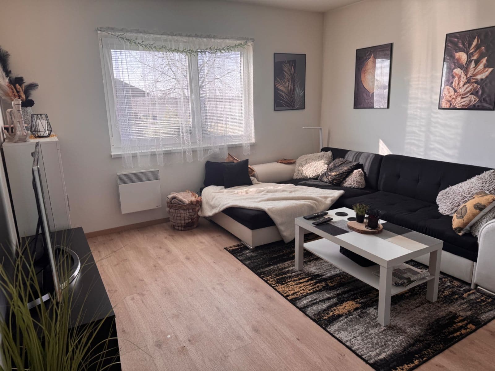 Prodej domu 117 m², pozemek 948 m², Mezi Alejemi, Mnichovo Hradiště, Středočeský kraj Prodej domu 117 m², pozemek 948 m², Mezi Alejemi, Mnichovo Hradiště, Středočeský kraj