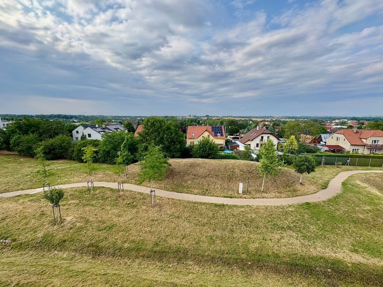 Pronájem bytu 3+kk 64 m², Ecksteinova, Chýně, Středočeský kraj Pronájem bytu 3+kk 64 m², Ecksteinova, Chýně, Středočeský kraj