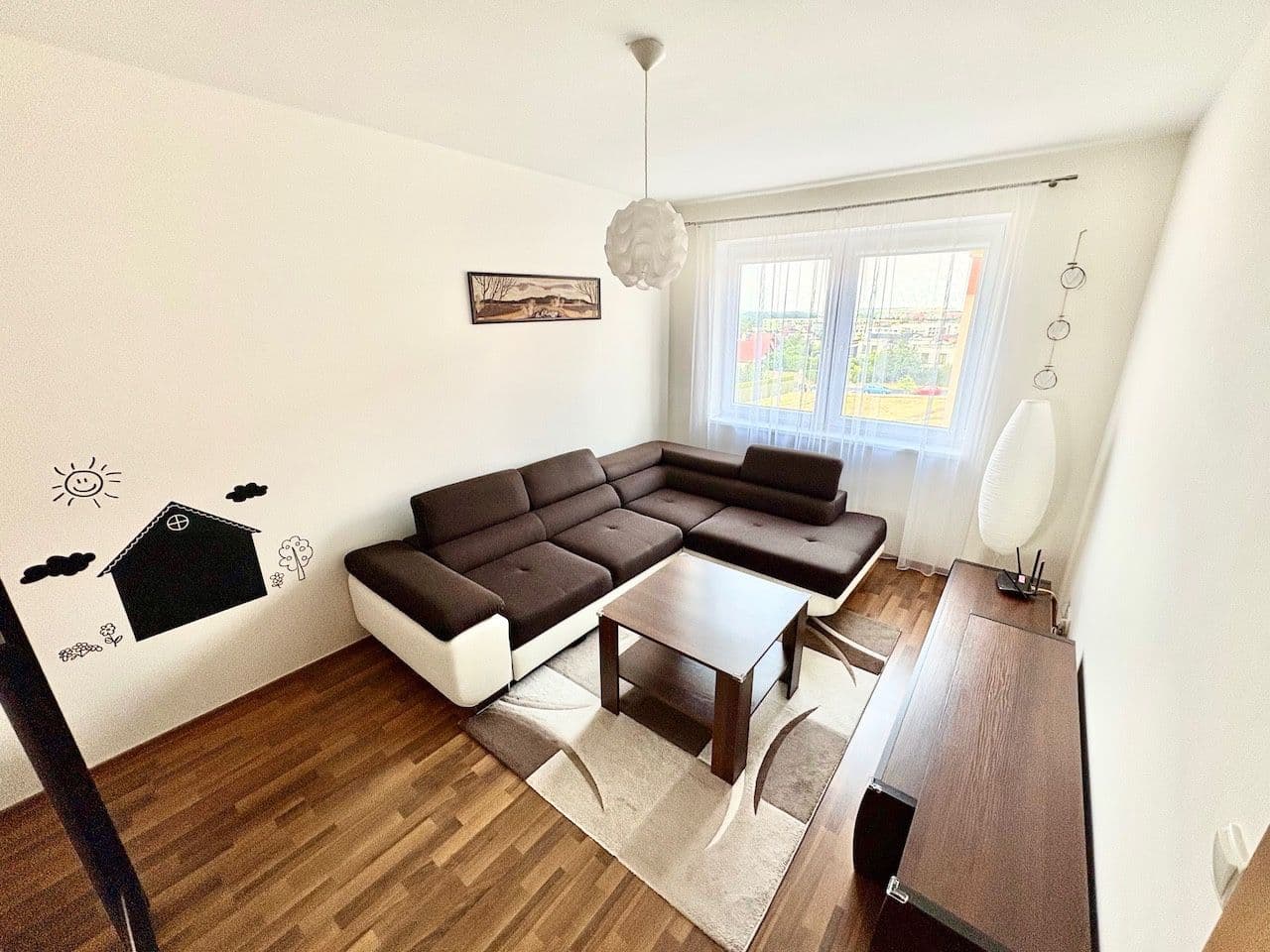 Pronájem bytu 3+kk 64 m², Ecksteinova, Chýně, Středočeský kraj Pronájem bytu 3+kk 64 m², Ecksteinova, Chýně, Středočeský kraj