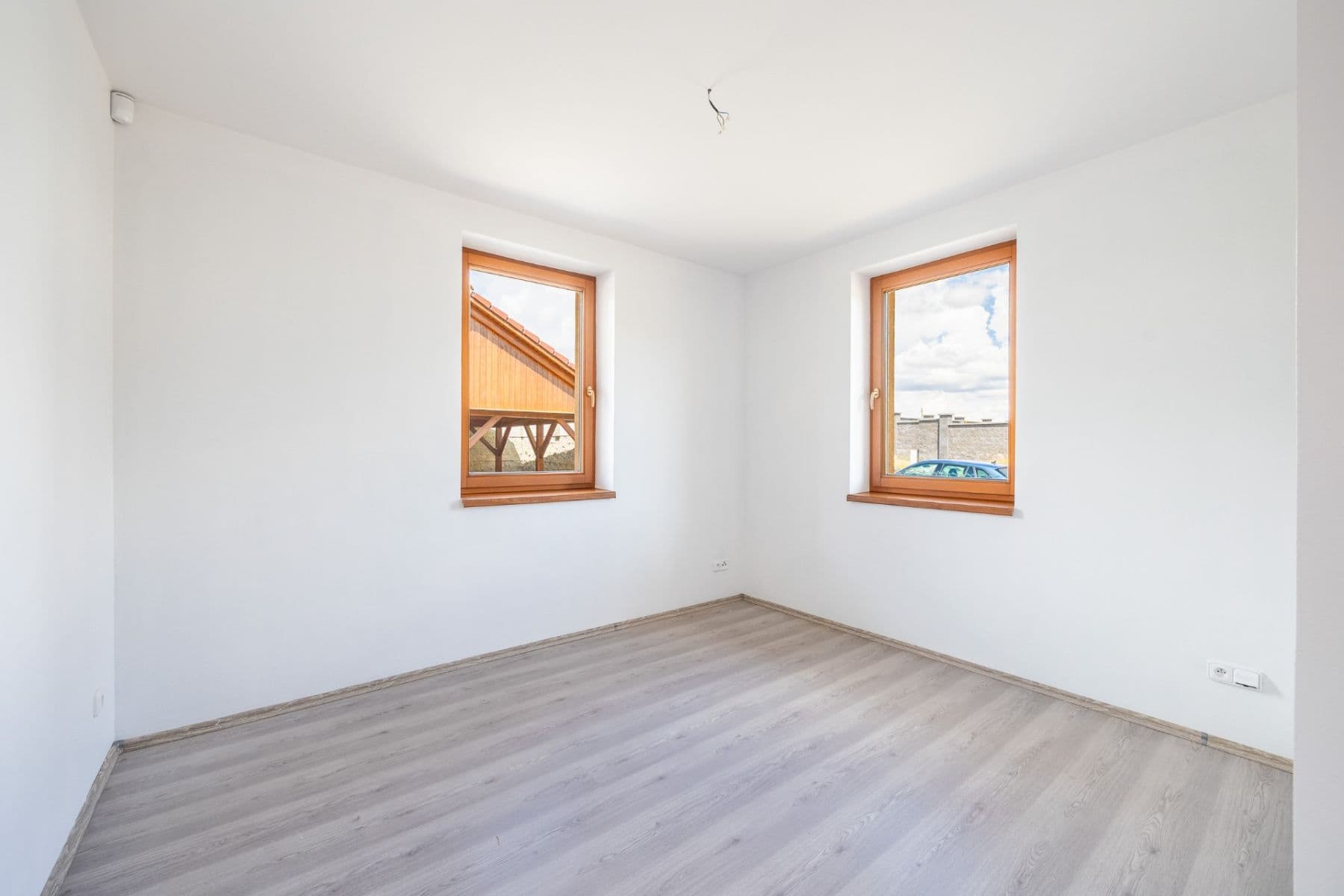 Prodej domu 122 m², pozemek 3.901 m², U brůdku, Lužná, Středočeský kraj Prodej domu 122 m², pozemek 3.901 m², U brůdku, Lužná, Středočeský kraj