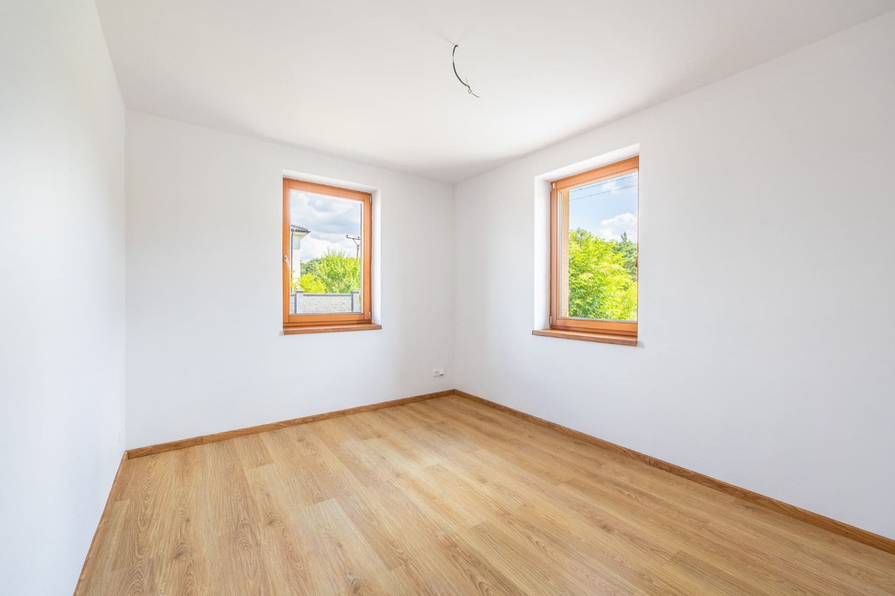Prodej domu 122 m², pozemek 3.901 m², U brůdku, Lužná, Středočeský kraj Prodej domu 122 m², pozemek 3.901 m², U brůdku, Lužná, Středočeský kraj
